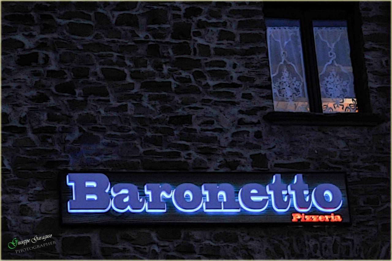 Il Palazzo Del Barone - Stanza Dei Maiorana Hotel Pietrapertosa Buitenkant foto